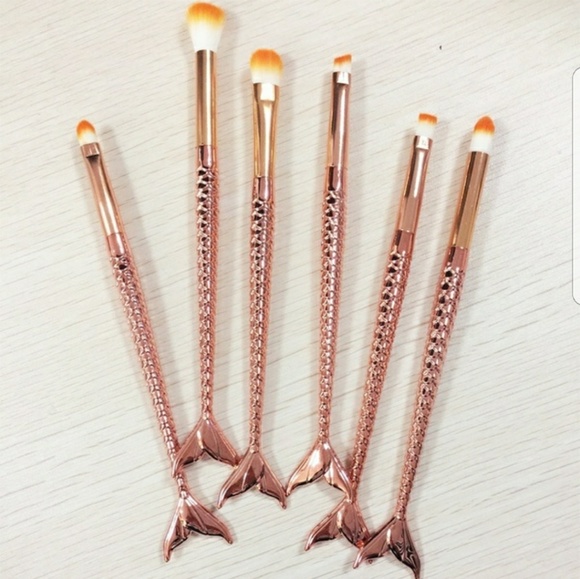 Other - 6 pc Gold Mermaid Brush Set